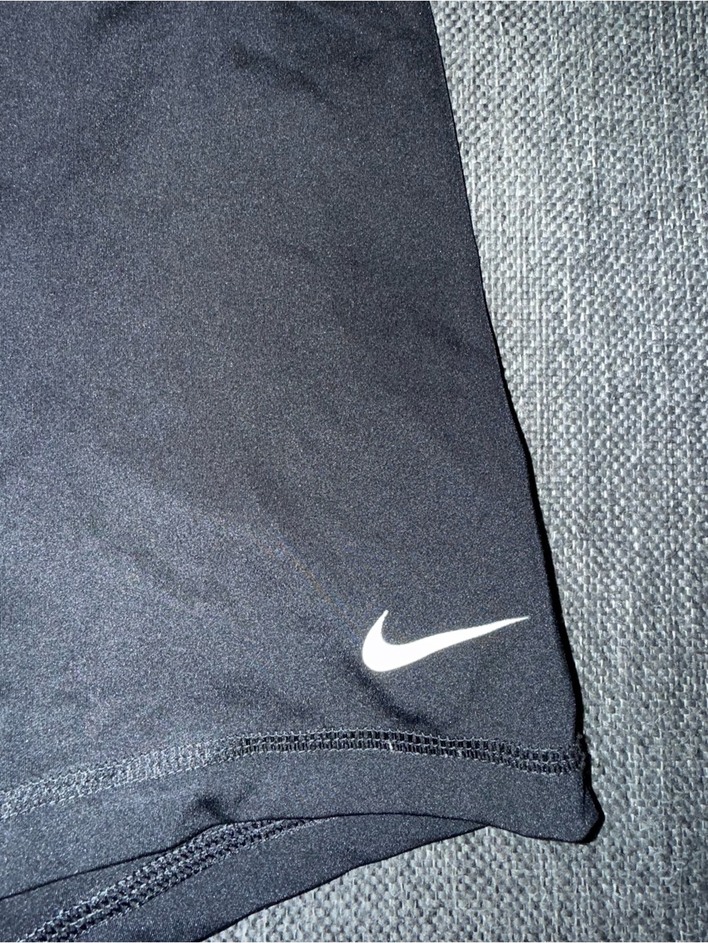 Women’s Nike Pro Black Compression Shorts with Pink Waistband size Medium - Picture 4 of 9